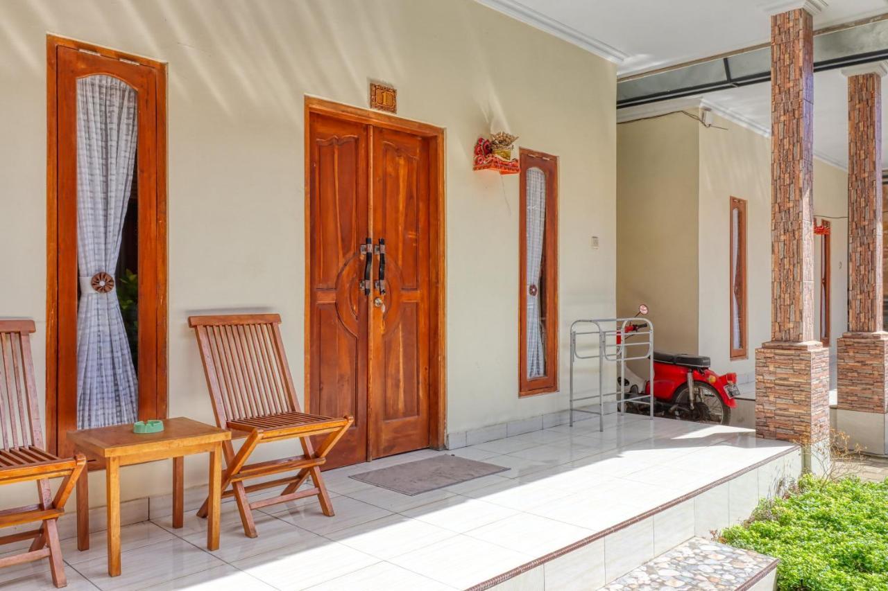 Nibugi Guest House Toyapakeh Buitenkant foto
