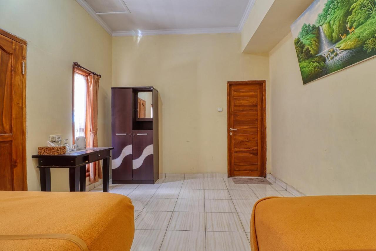 Nibugi Guest House Toyapakeh Buitenkant foto