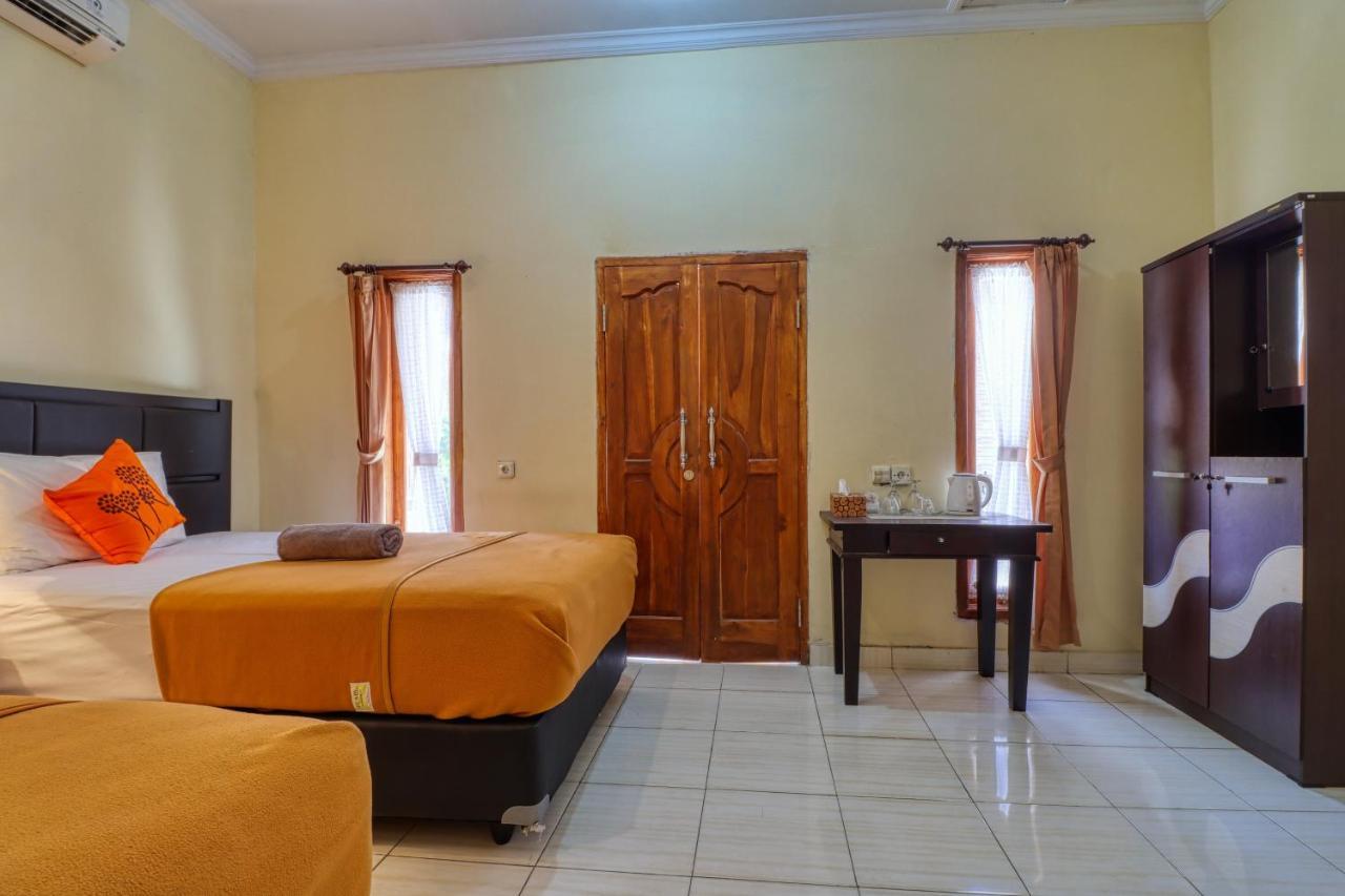 Nibugi Guest House Toyapakeh Buitenkant foto
